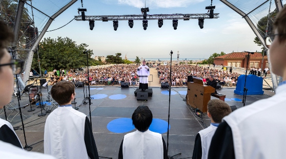 El Park Güell acull un concert de l’Escolania de Montserrat obert a la ciutadania